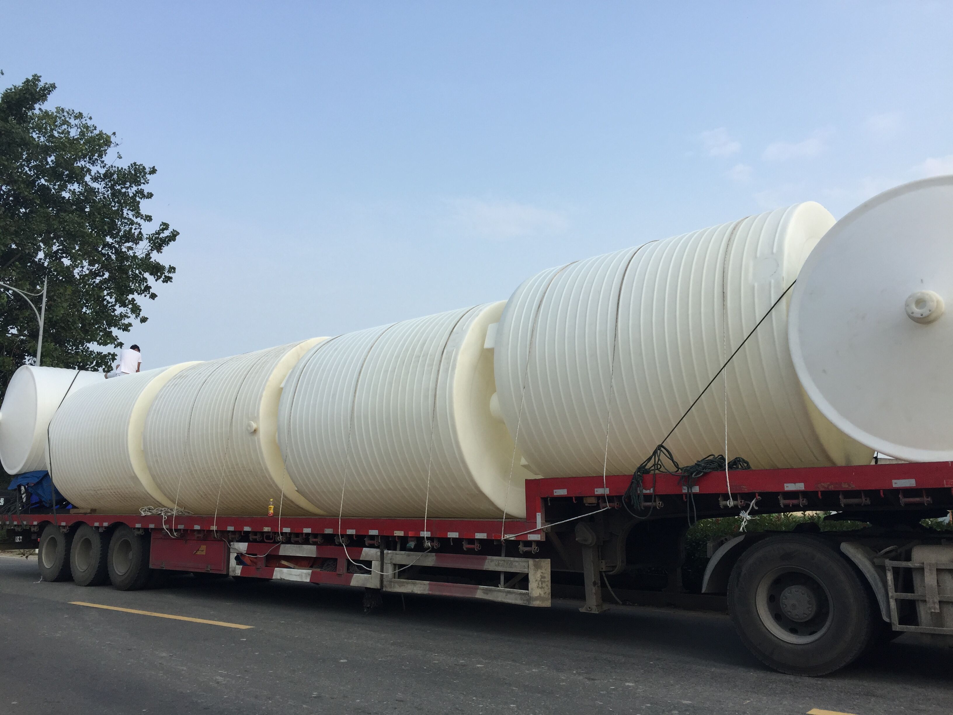 塑料儲罐規(guī)格儲存罐儲罐加工廠